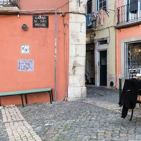 Great Duplex In Alfama With Ac * Lissabon