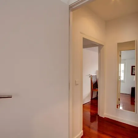 Apartment Great Duplex In Alfama Lissabon