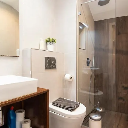 Great Duplex In Alfama With Ac *